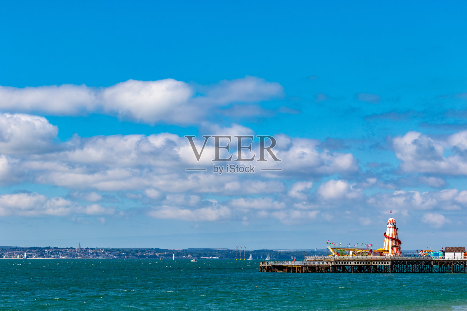 英国朴茨茅斯码头的美丽景色照片摄影图片