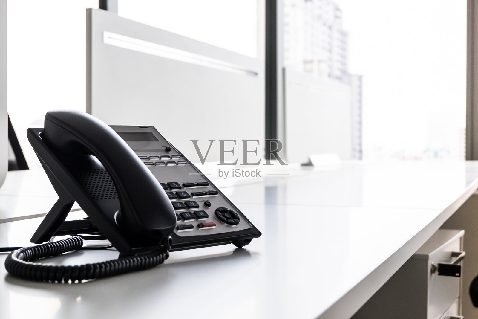 写字台座机特写照片摄影图片