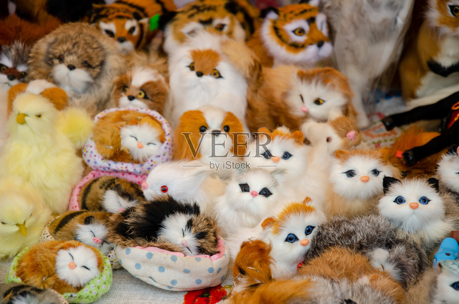 设计师雕像和物品出售照片摄影图片