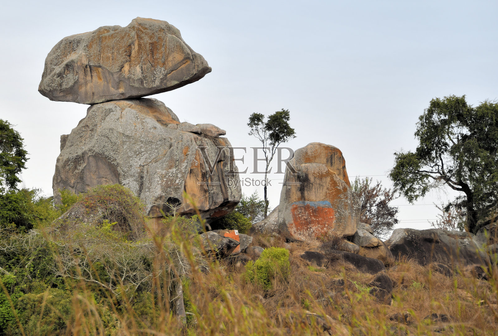 平衡岩石,穆塞拉,恩泽托,安哥拉照片摄影图片