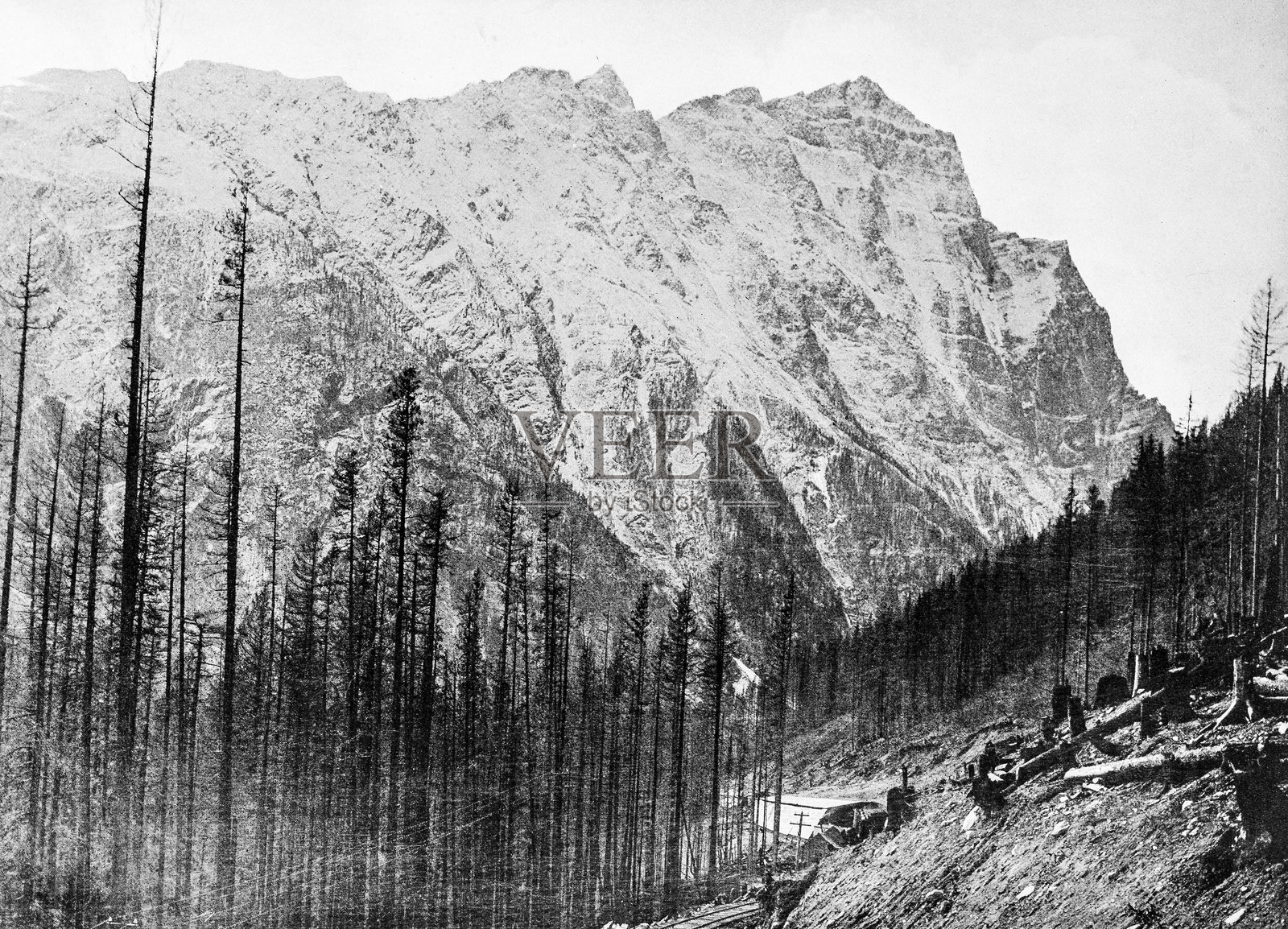 古董照片:麦克唐纳山,不列颠哥伦比亚省插画图片素材