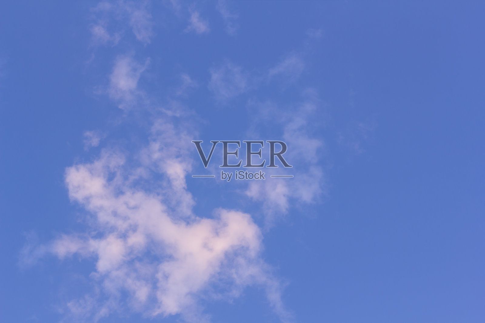 云和蓝天照片摄影图片