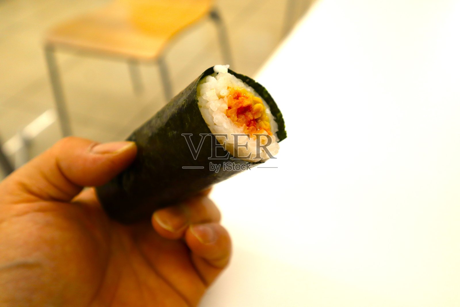 便利店的手卷寿司照片摄影图片