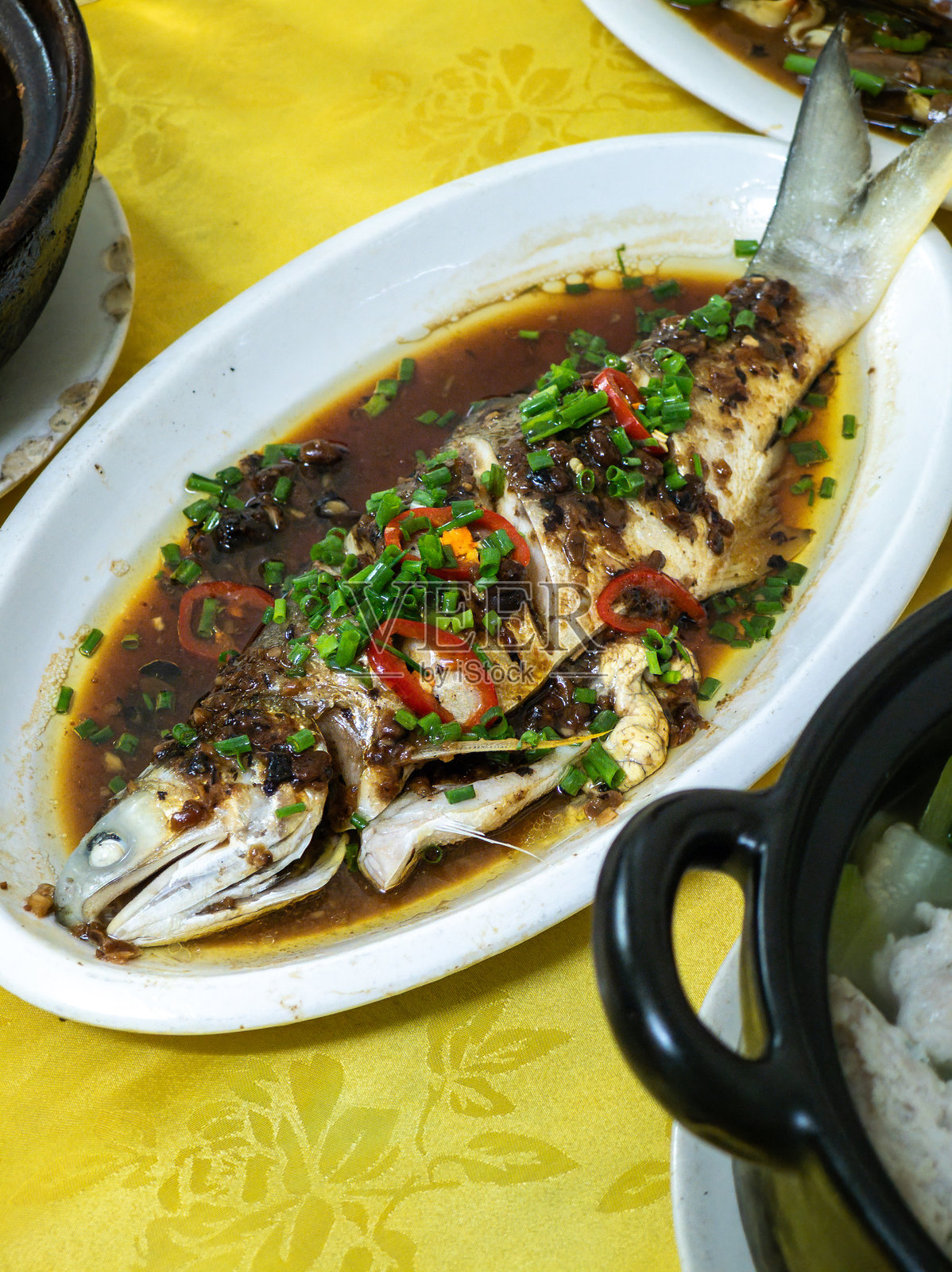 传统粤菜:清蒸马鱼照片摄影图片