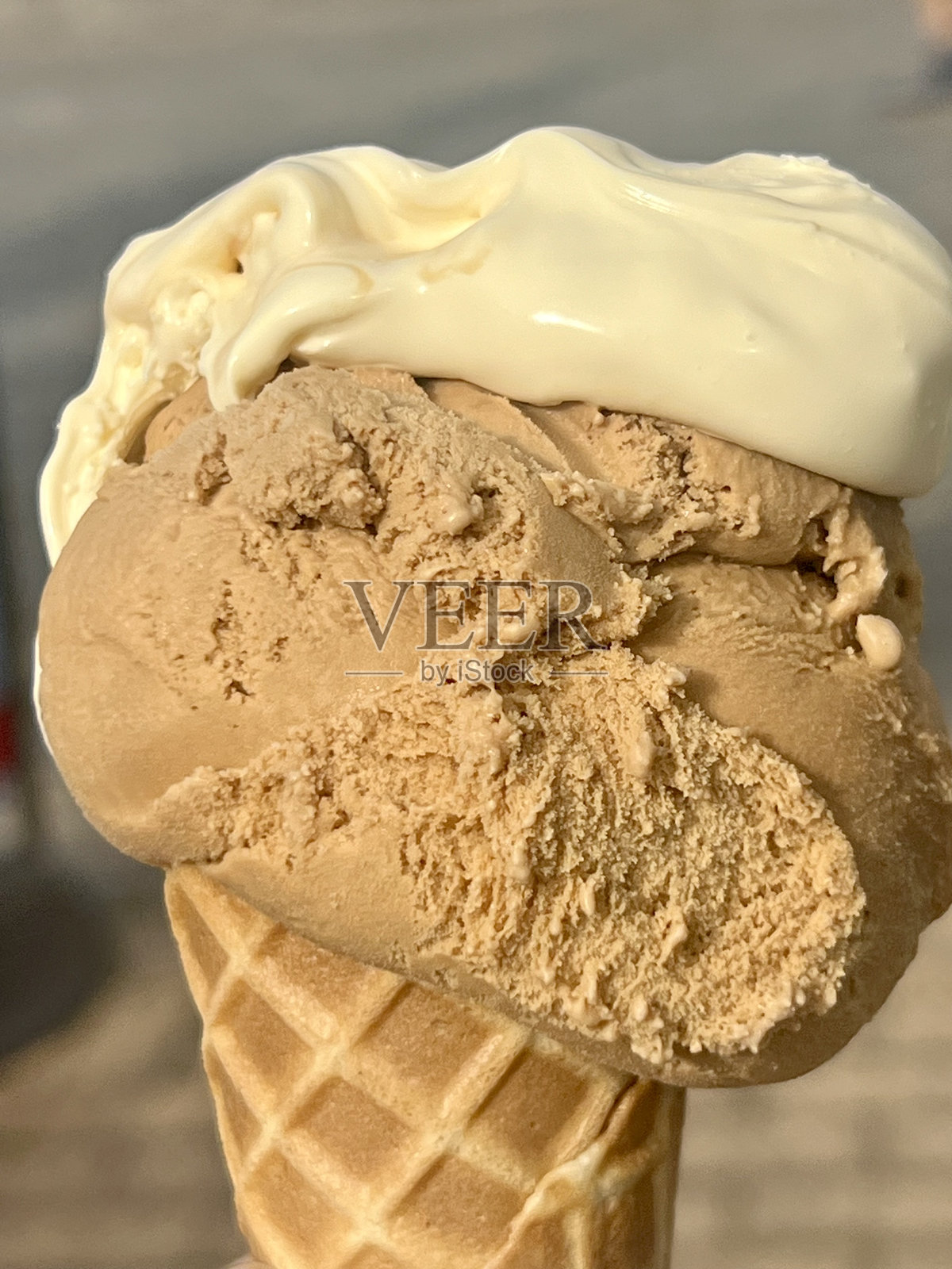 咖啡冰淇淋甜筒照片摄影图片