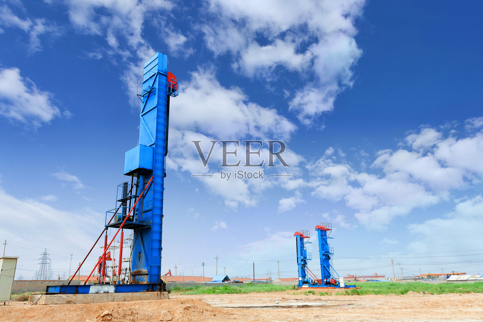 油田泵油设备照片摄影图片