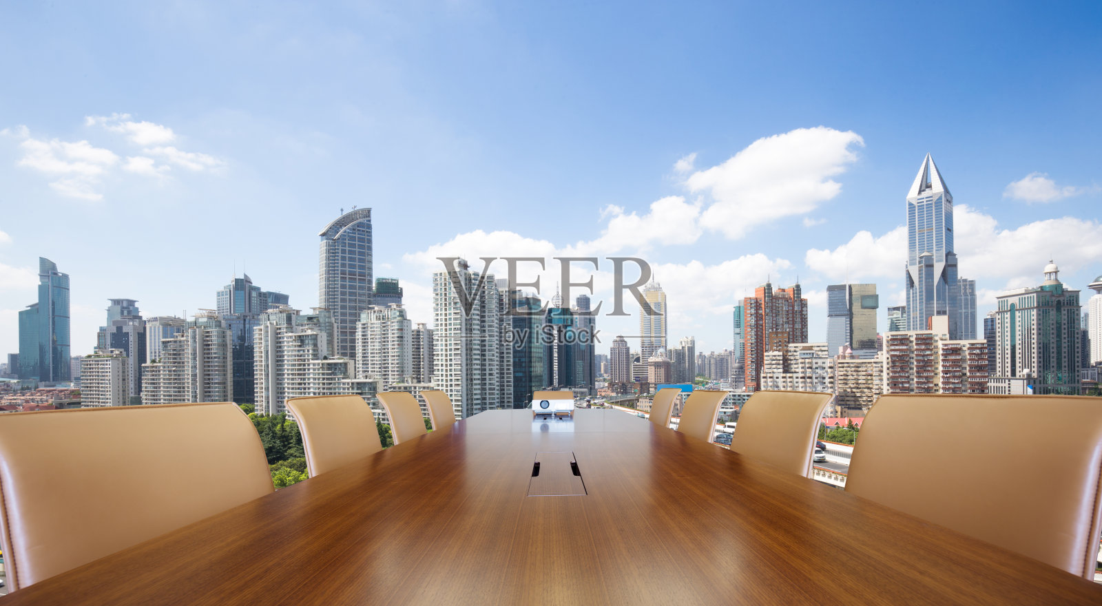 高档实木会议桌照片摄影图片