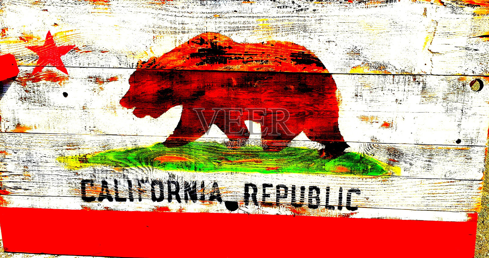 加州国旗在木头上的特写照片摄影图片