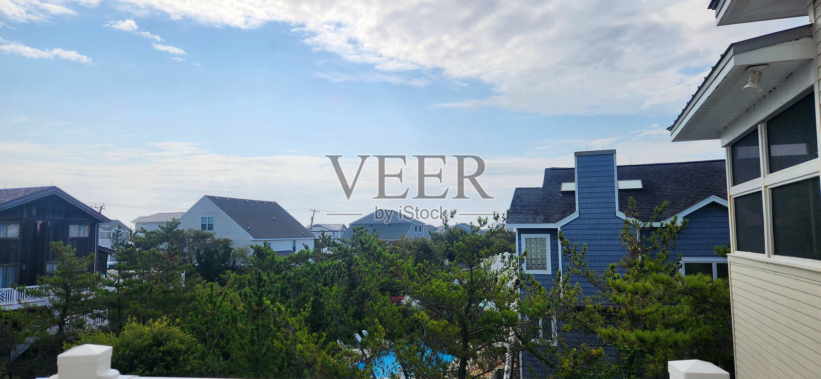 下午的海滩天空照片摄影图片