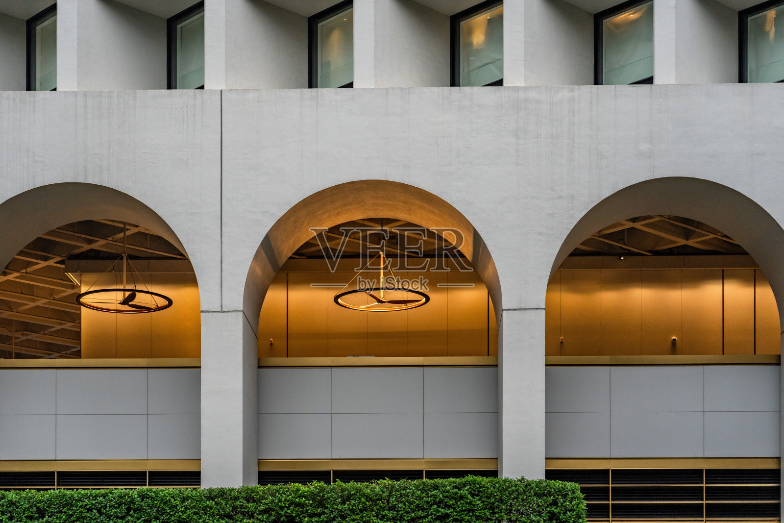 建筑立面细节照片摄影图片