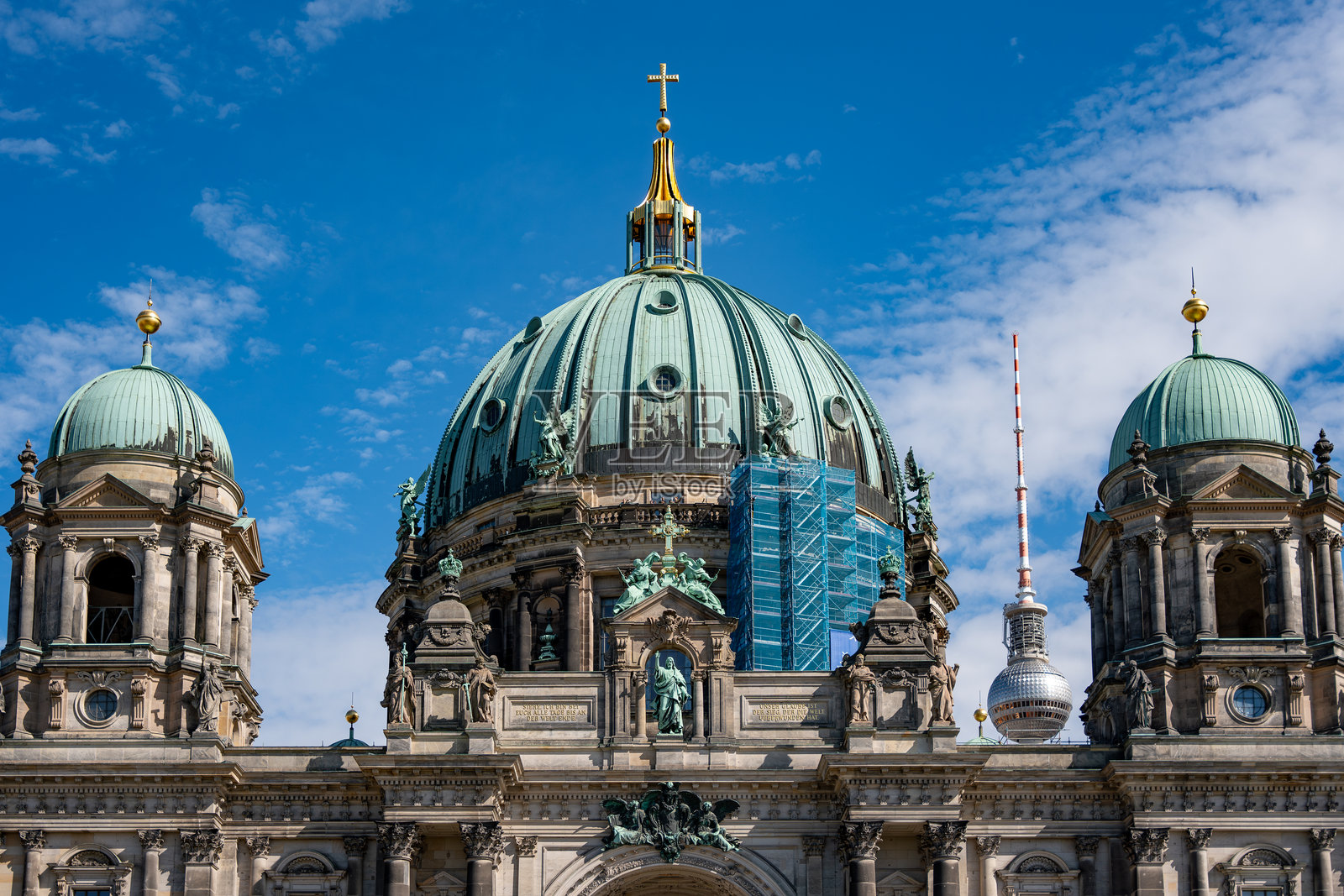 蓝色的建筑穹顶照片摄影图片