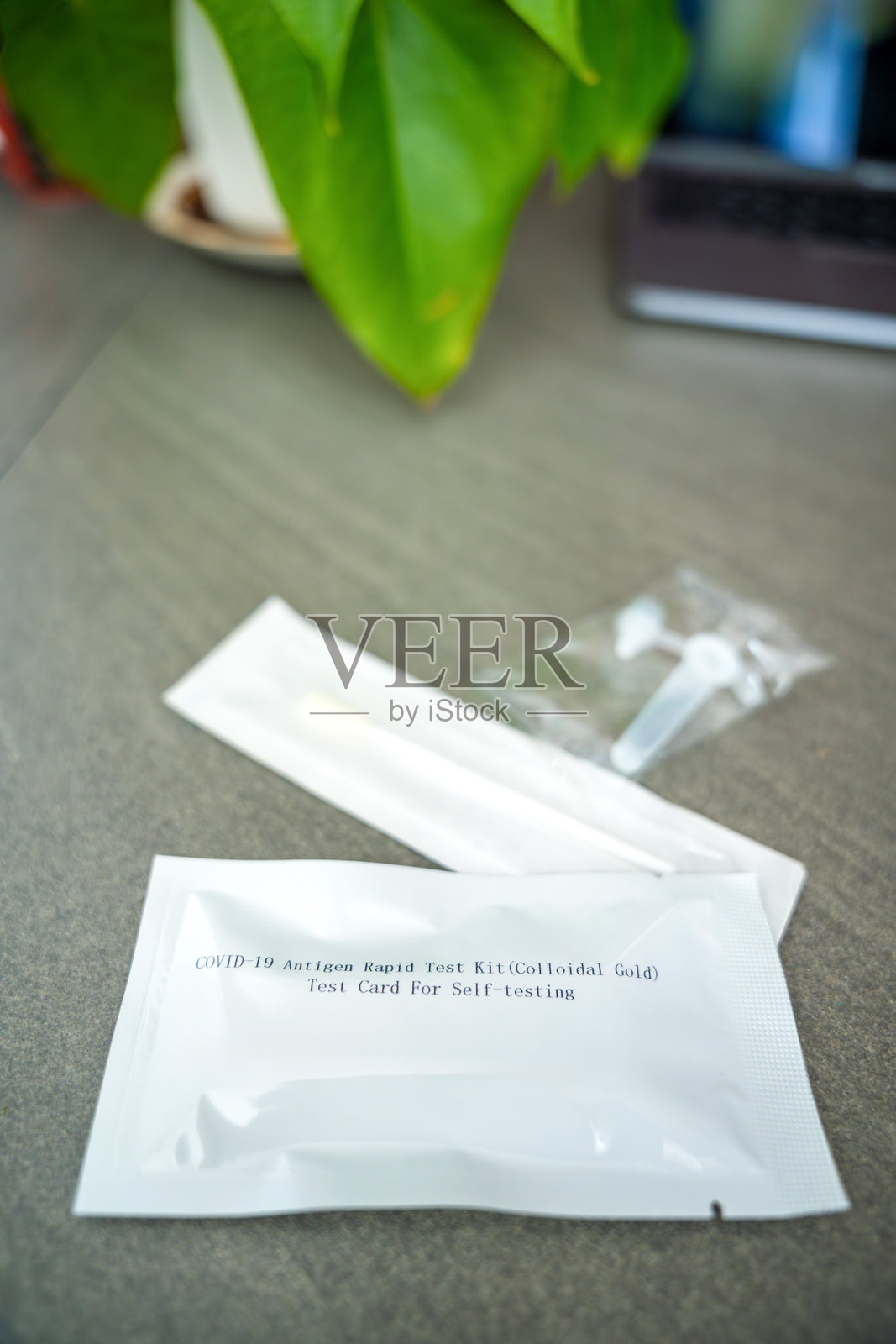 新冠病毒快速抗原检测试剂盒照片摄影图片