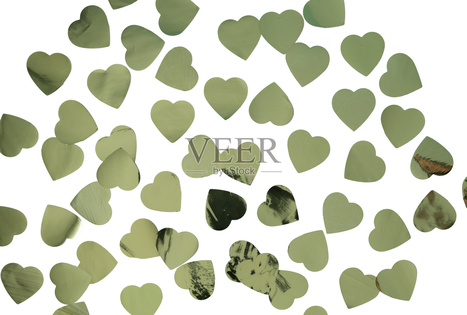 金色心形彩纸屑。照片摄影图片