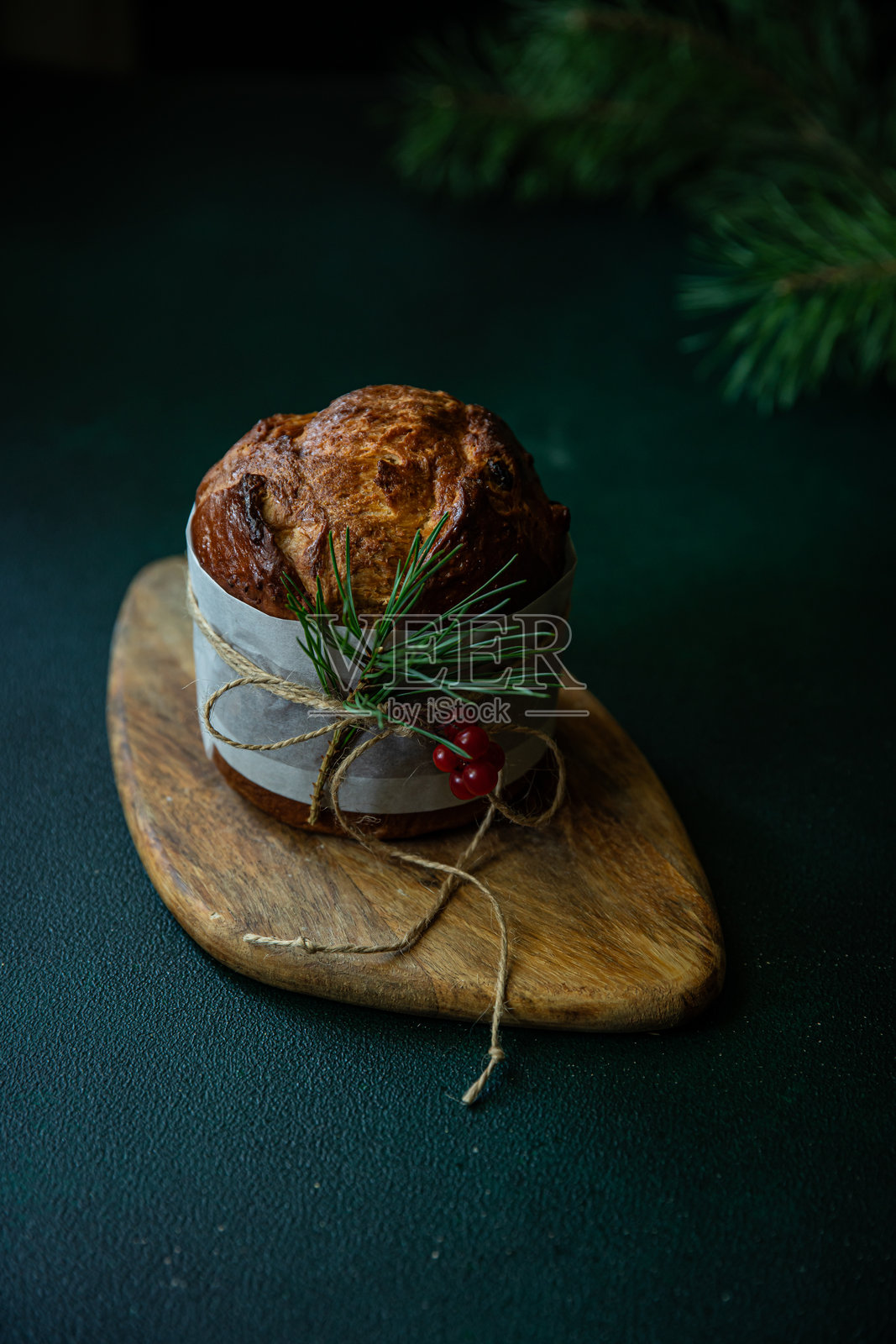 自制意大利圣诞潘娜托尼。照片摄影图片