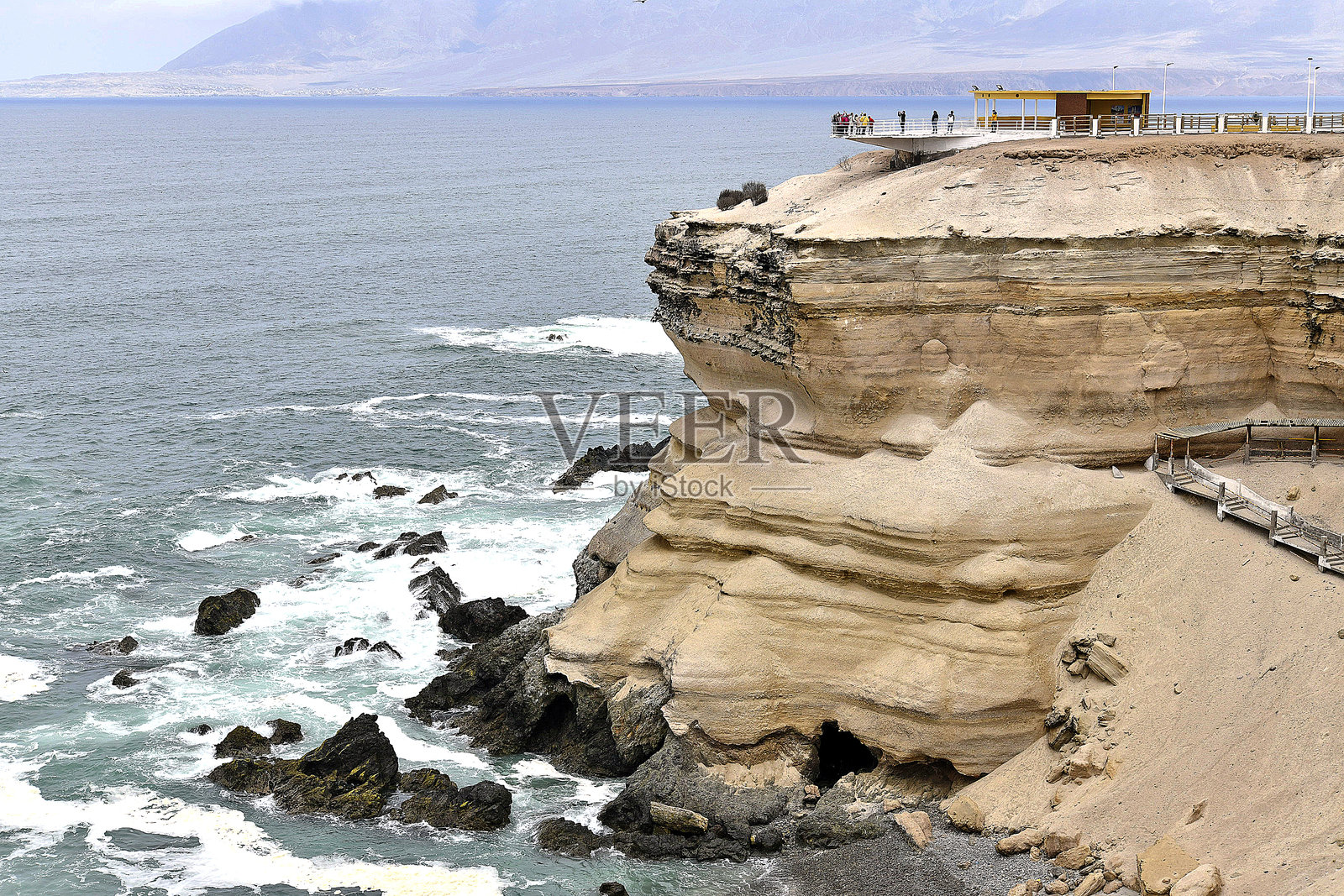 阿塔卡马地区的沙漠景观照片摄影图片