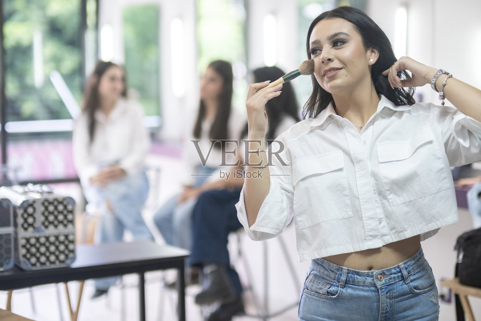 自动化化妆课程照片摄影图片