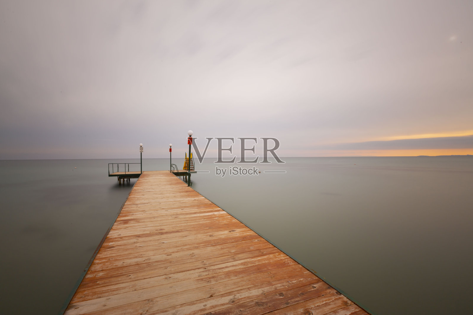 使用长时间曝光技术拍摄的壮丽风景照片照片摄影图片