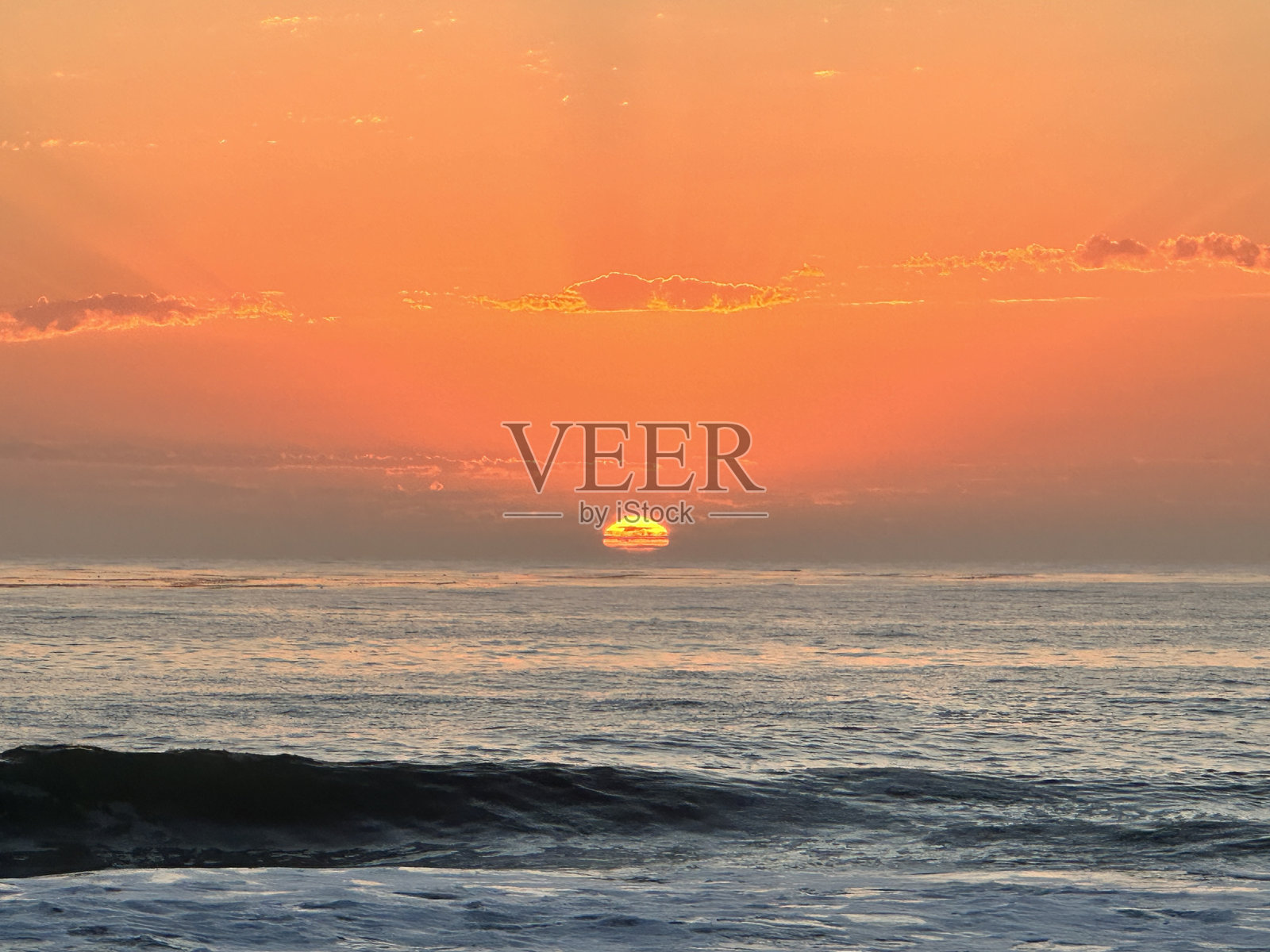 海滩日落照片摄影图片