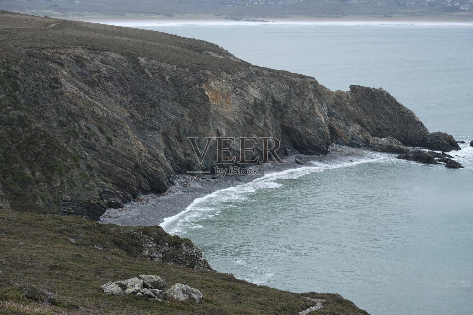 岩石海岸线照片摄影图片
