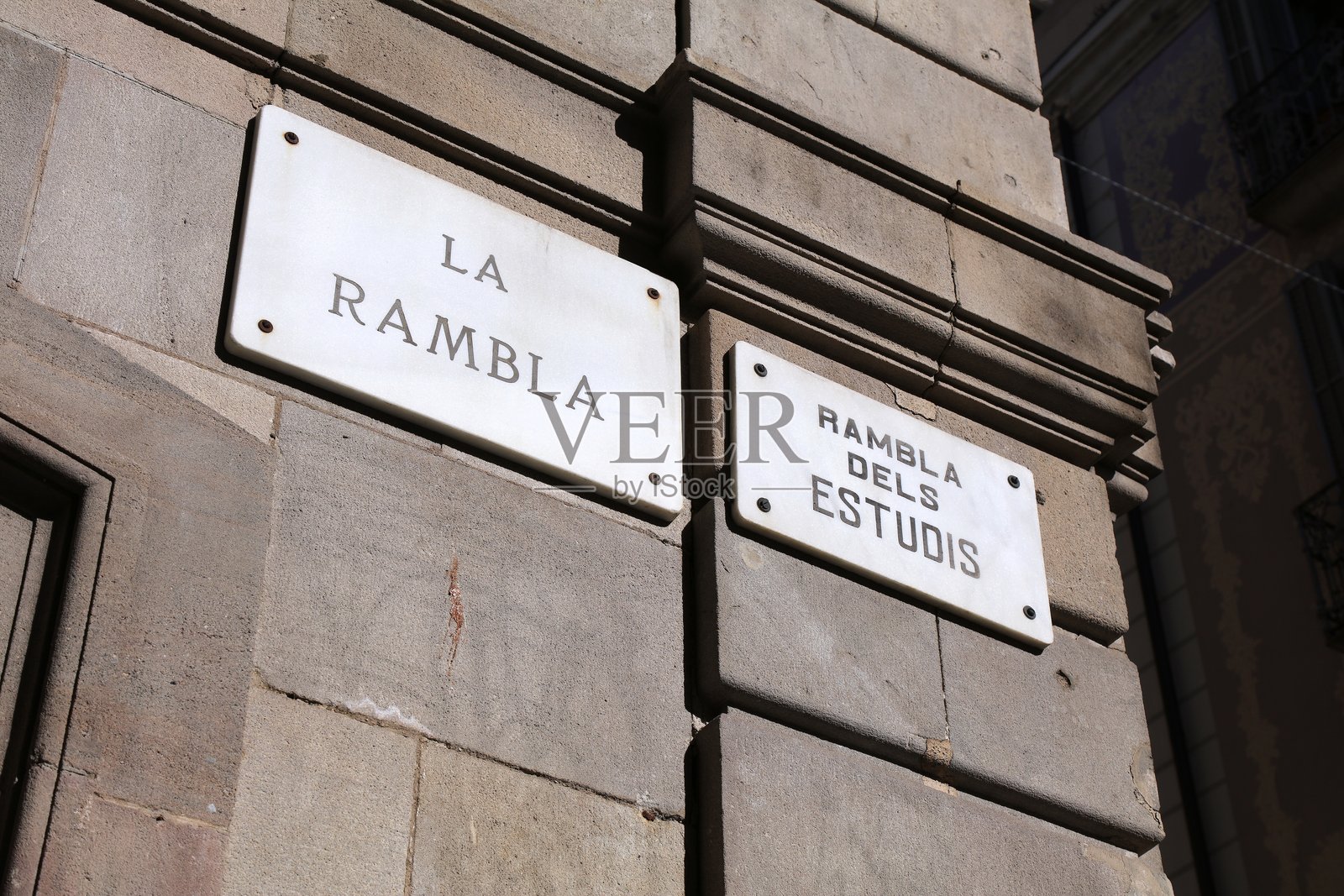 巴塞罗那的拉姆布拉区标志照片摄影图片