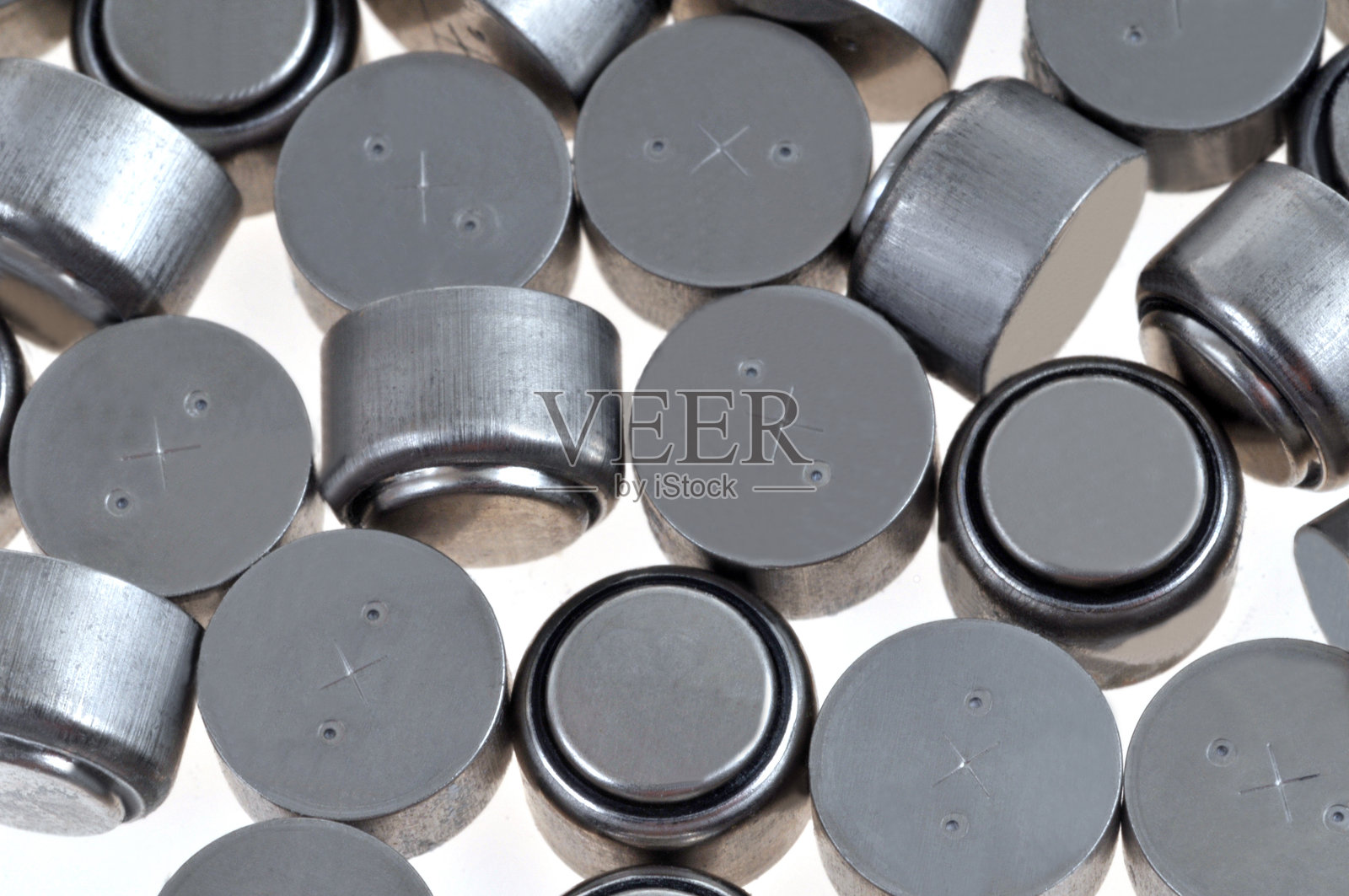 背景中的电池照片摄影图片