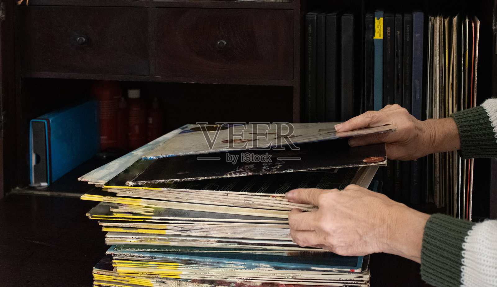 选择黑胶唱片系列照片摄影图片