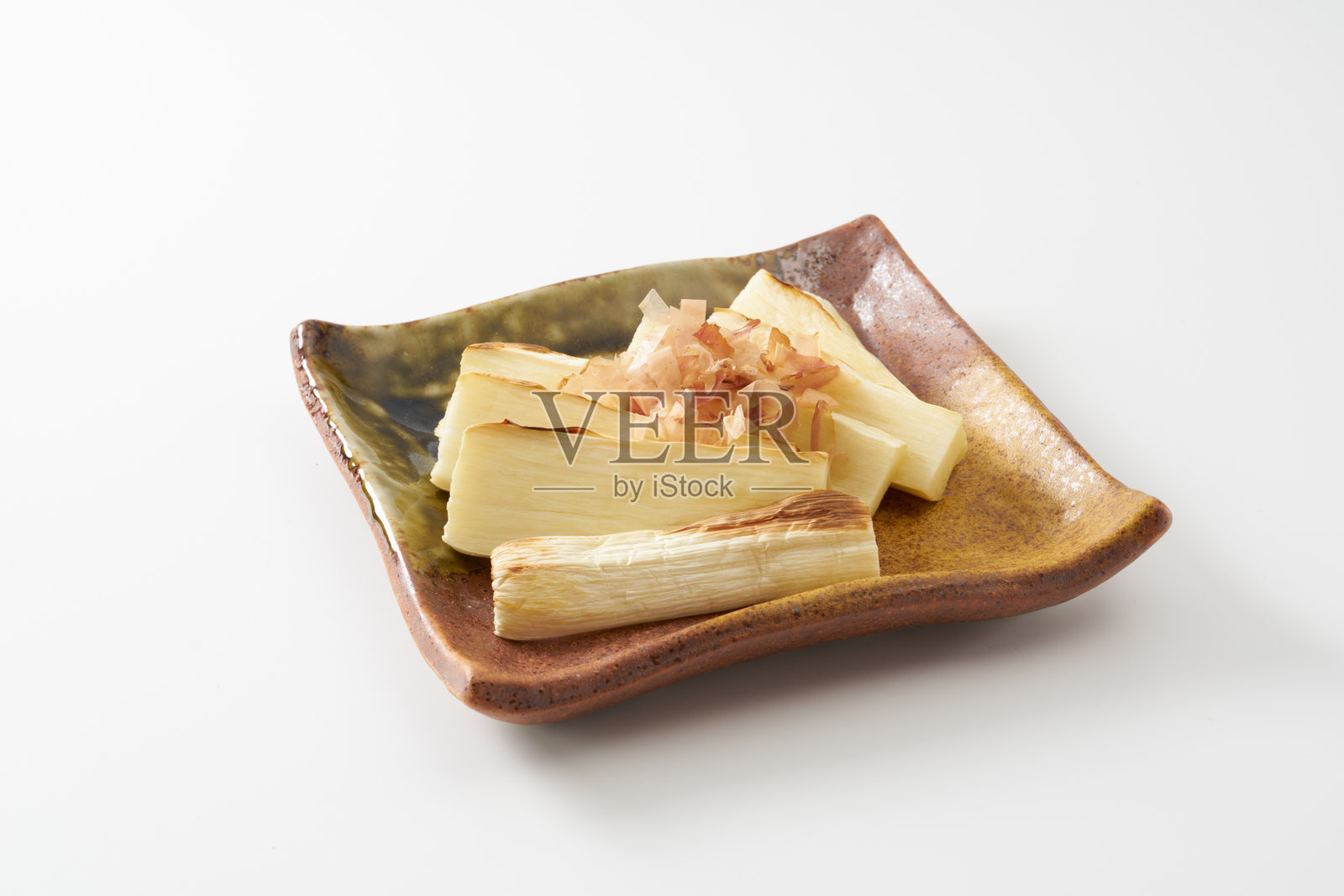 用满洲野米烹饪的秋季美味照片摄影图片