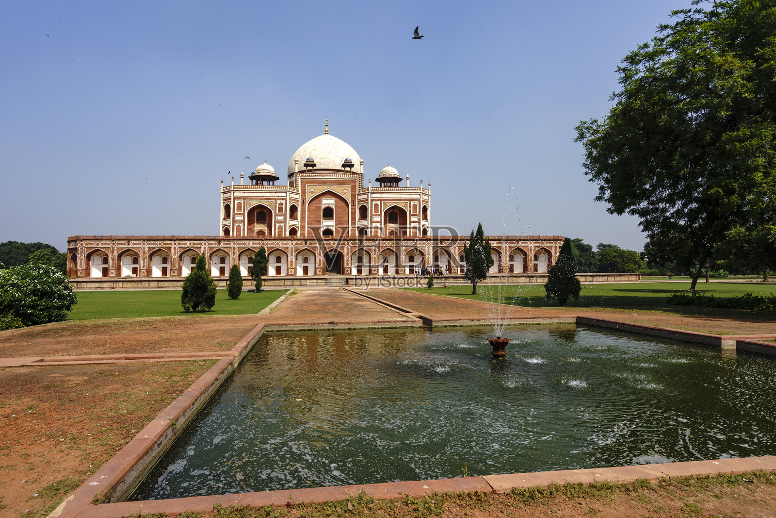 印度。新德里。莫卧儿皇帝胡马雍的陵墓照片摄影图片