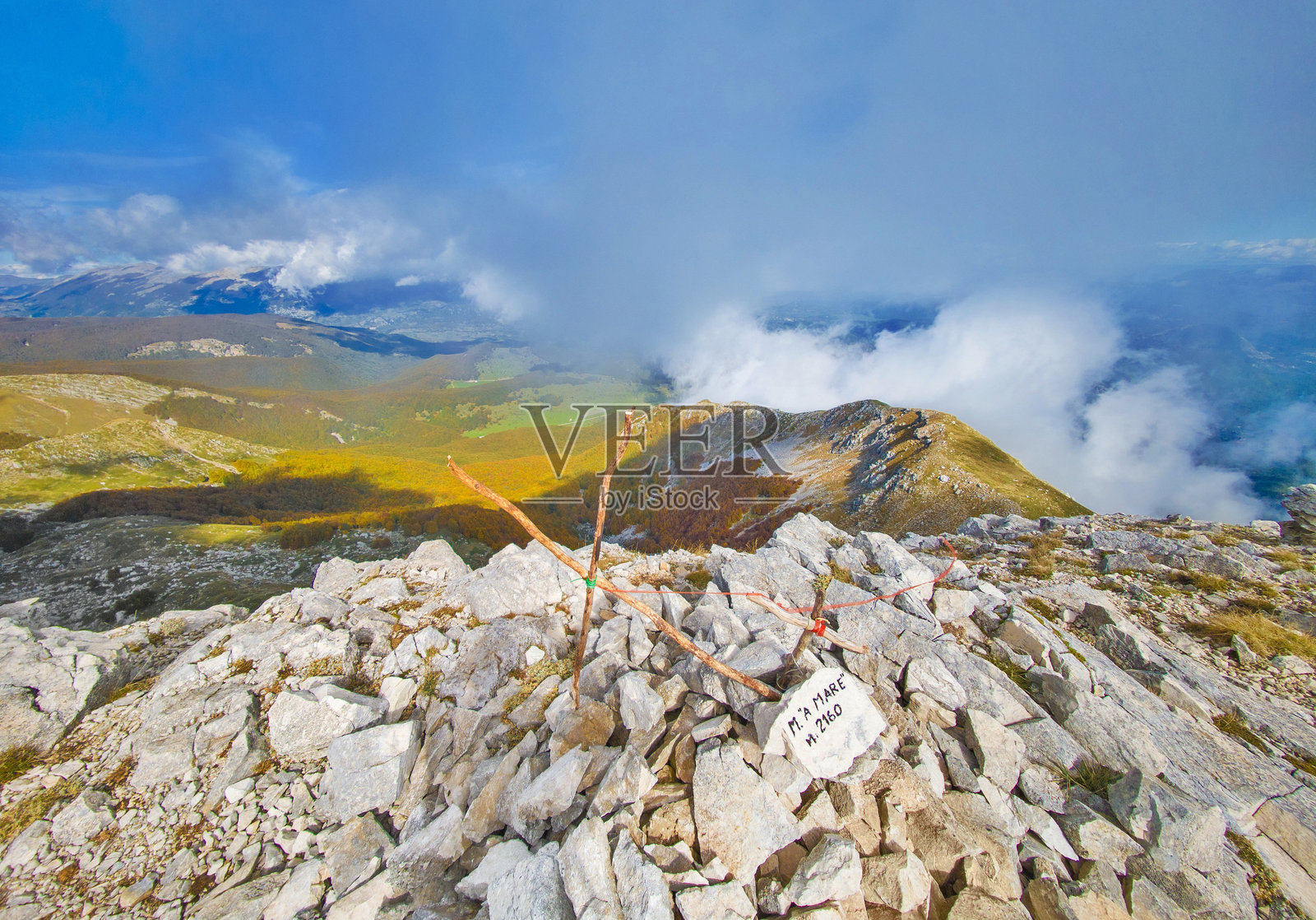 梅塔山脉(意大利)照片摄影图片