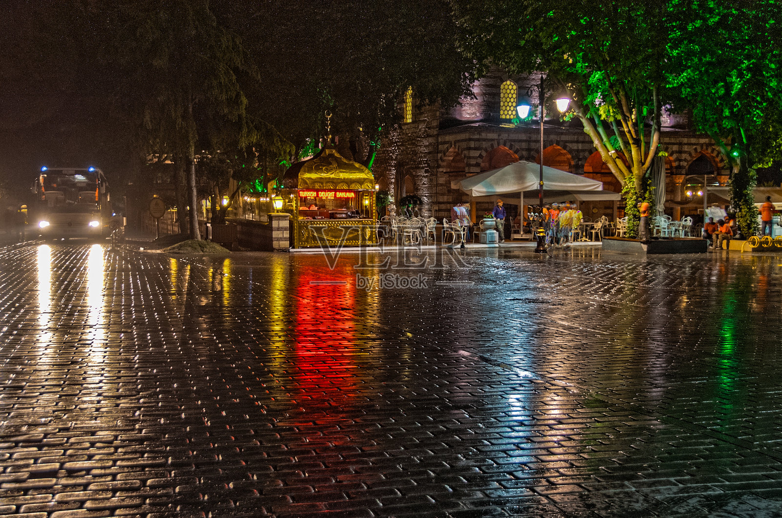 伊斯坦布尔的夜晚印象照片摄影图片