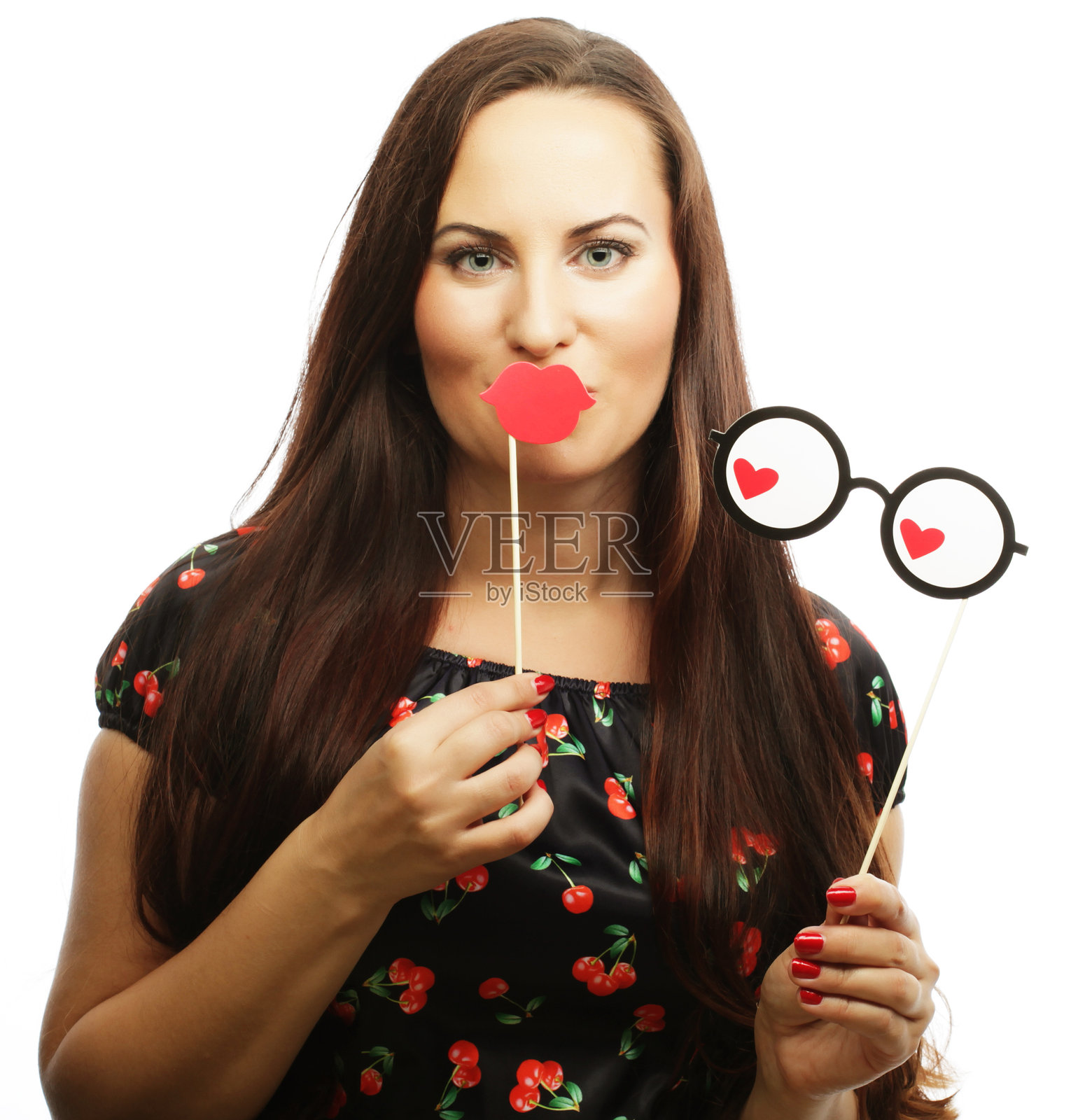 准备参加派对的活泼年轻女性照片摄影图片