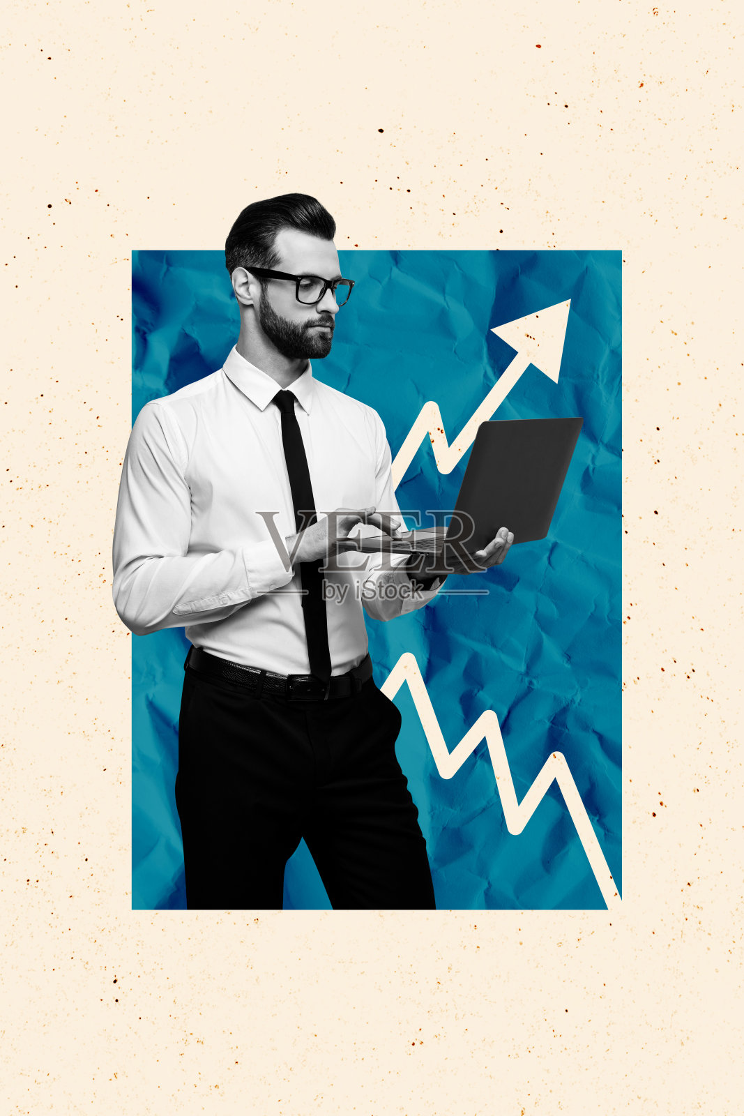 年轻商人创业者在办公室使用笔记本电脑浏览项目的垂直海报拼贴照片摄影图片