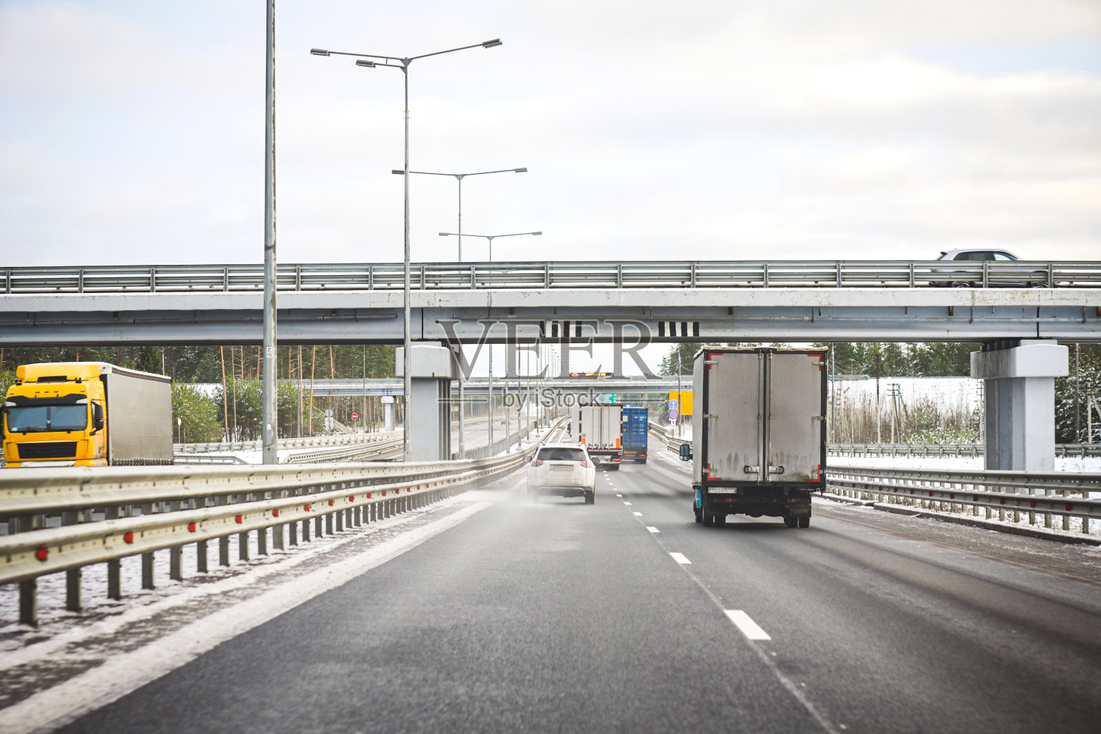 冬季的高速公路照片摄影图片