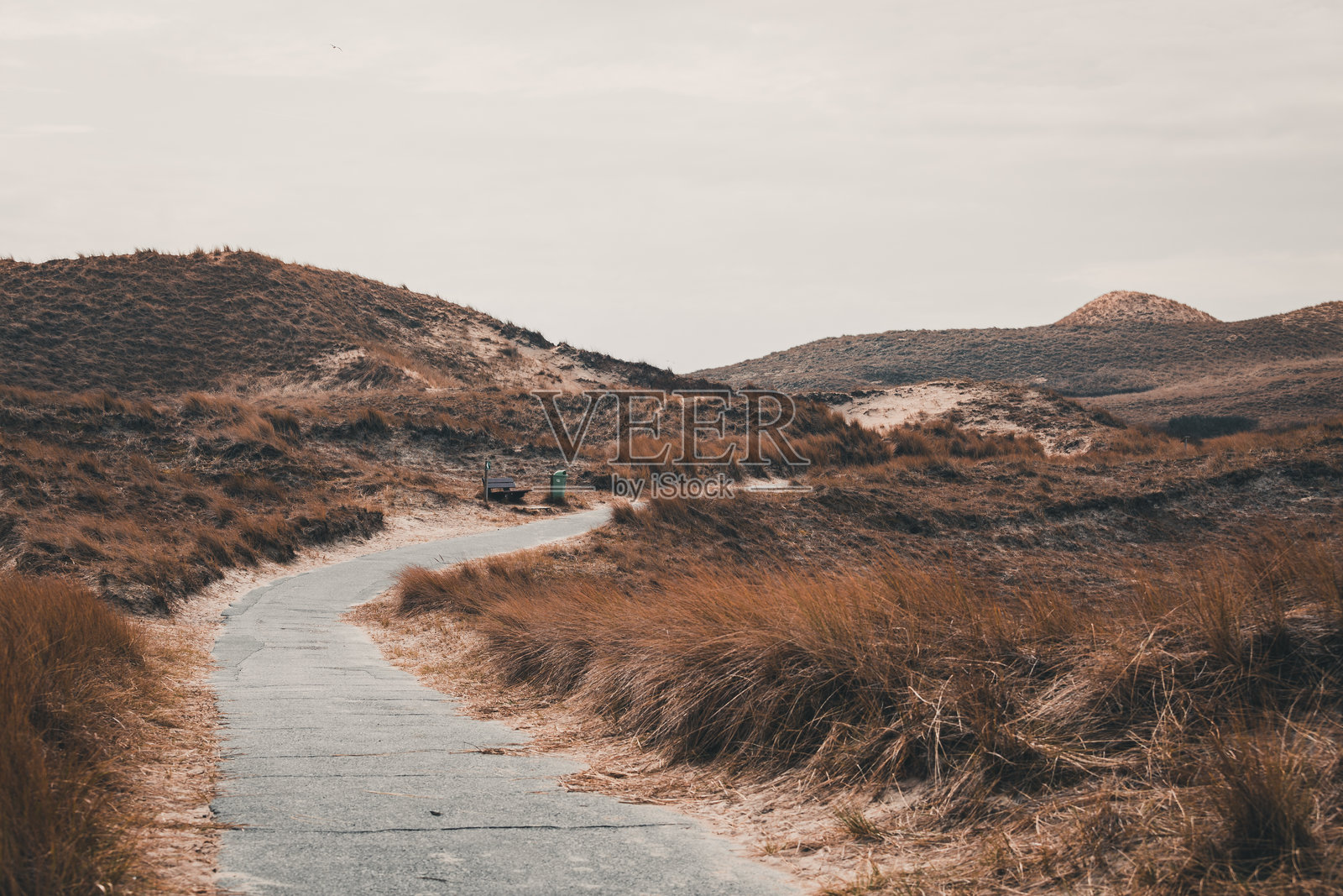 天空下的风景美景照片摄影图片