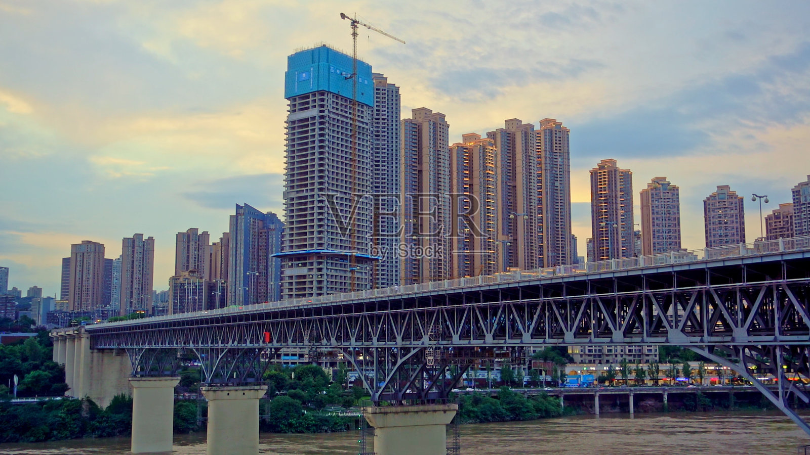 嘉陵江大桥,中国重庆,亚洲。重庆。照片摄影图片