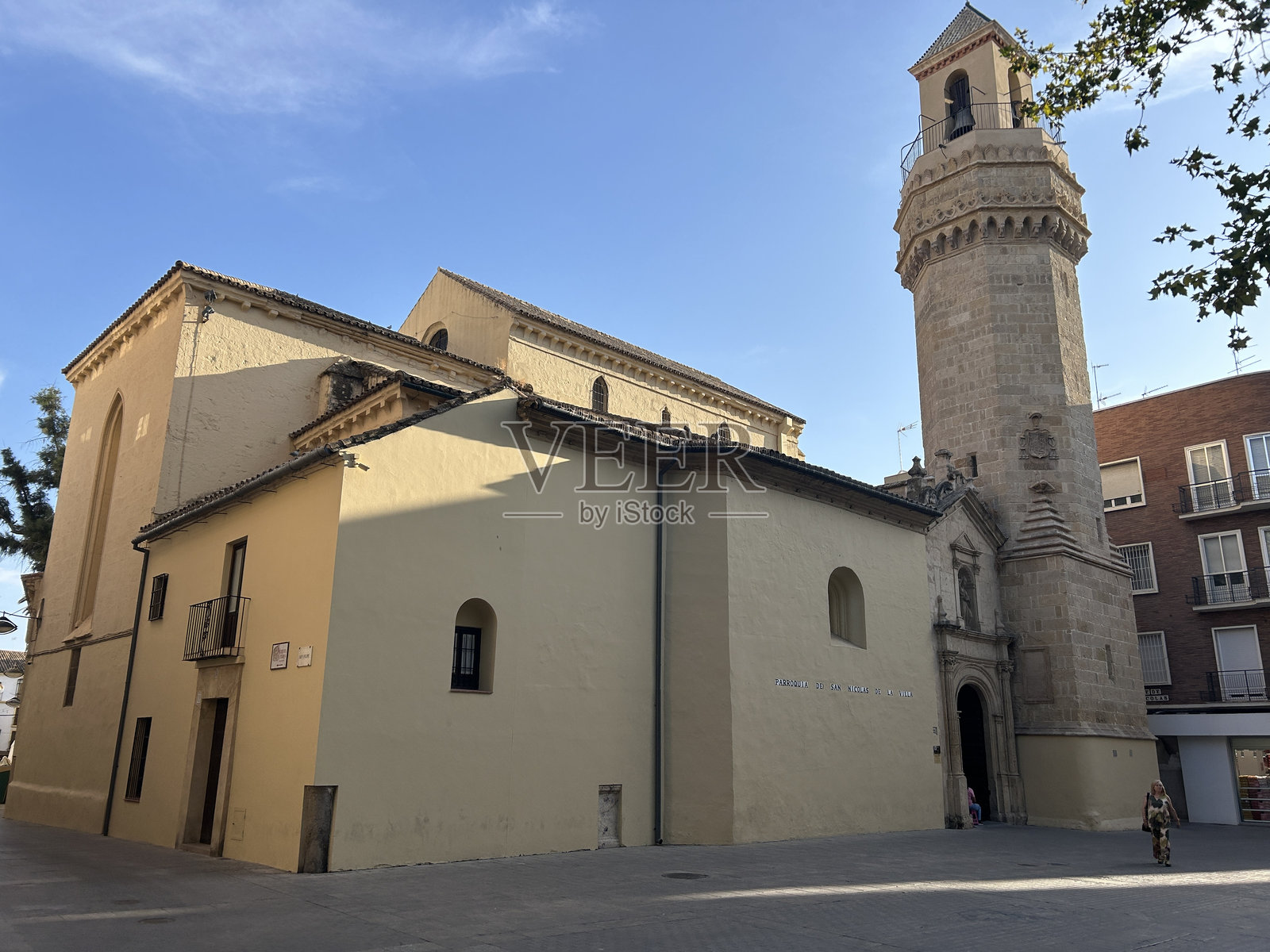 科尔多瓦的圣尼古拉斯教堂照片摄影图片