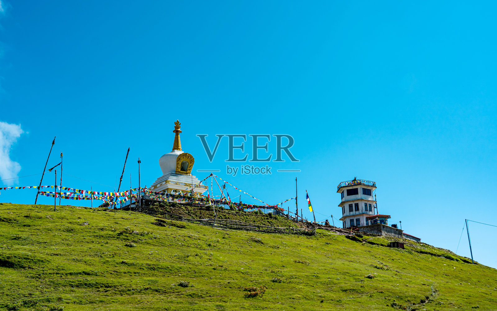 山脉的风景视图照片摄影图片