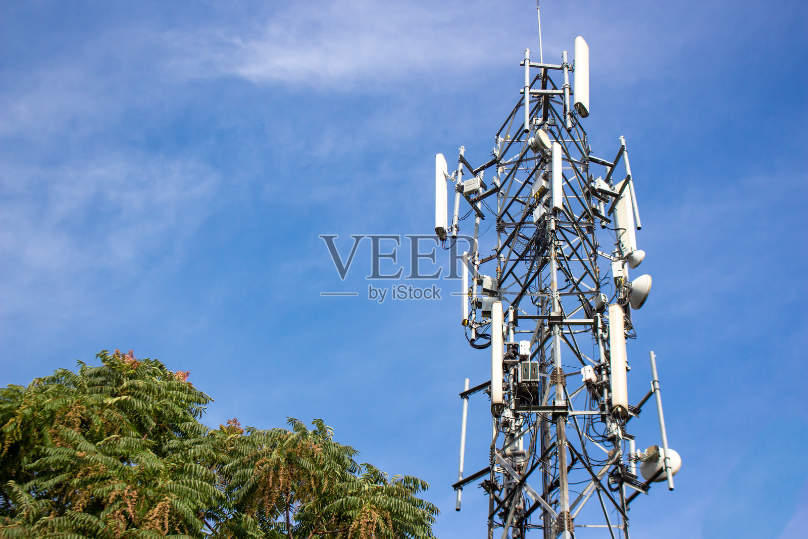 电信塔,蜂窝网络天线照片摄影图片