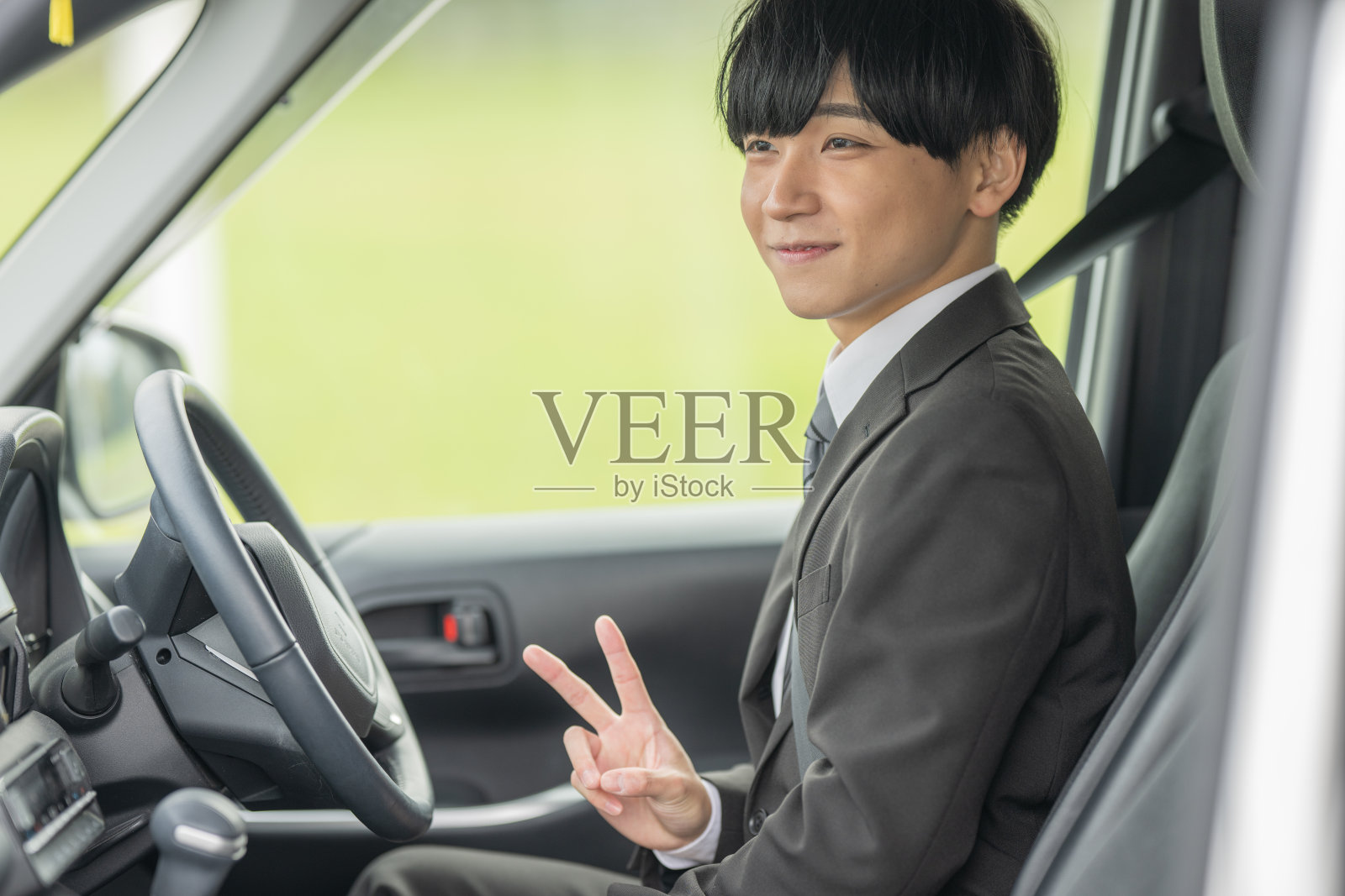 商务人士驾驶照片摄影图片