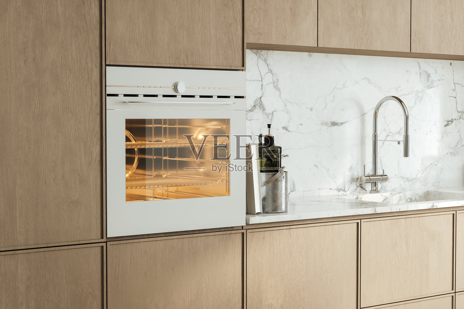 厨房里的新电烤箱。烹饪电器照片摄影图片