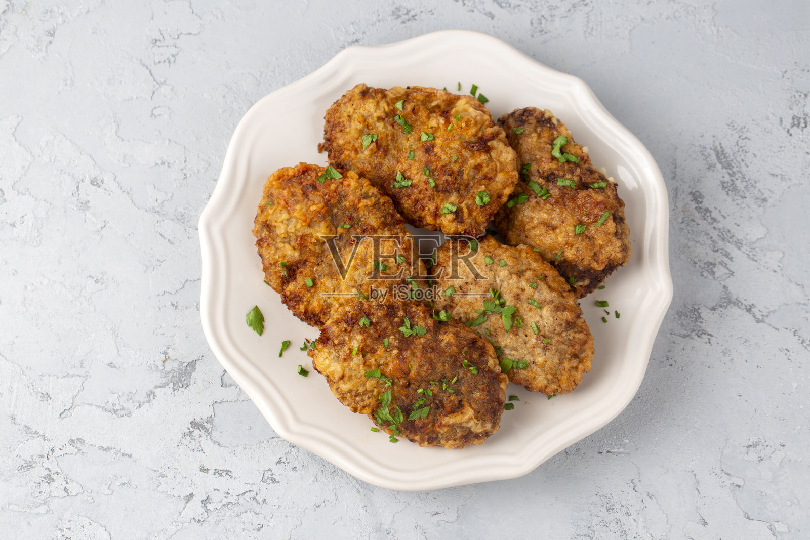 土耳其风味肉丸(土耳其名称:Kadin Budu Köfte)照片摄影图片