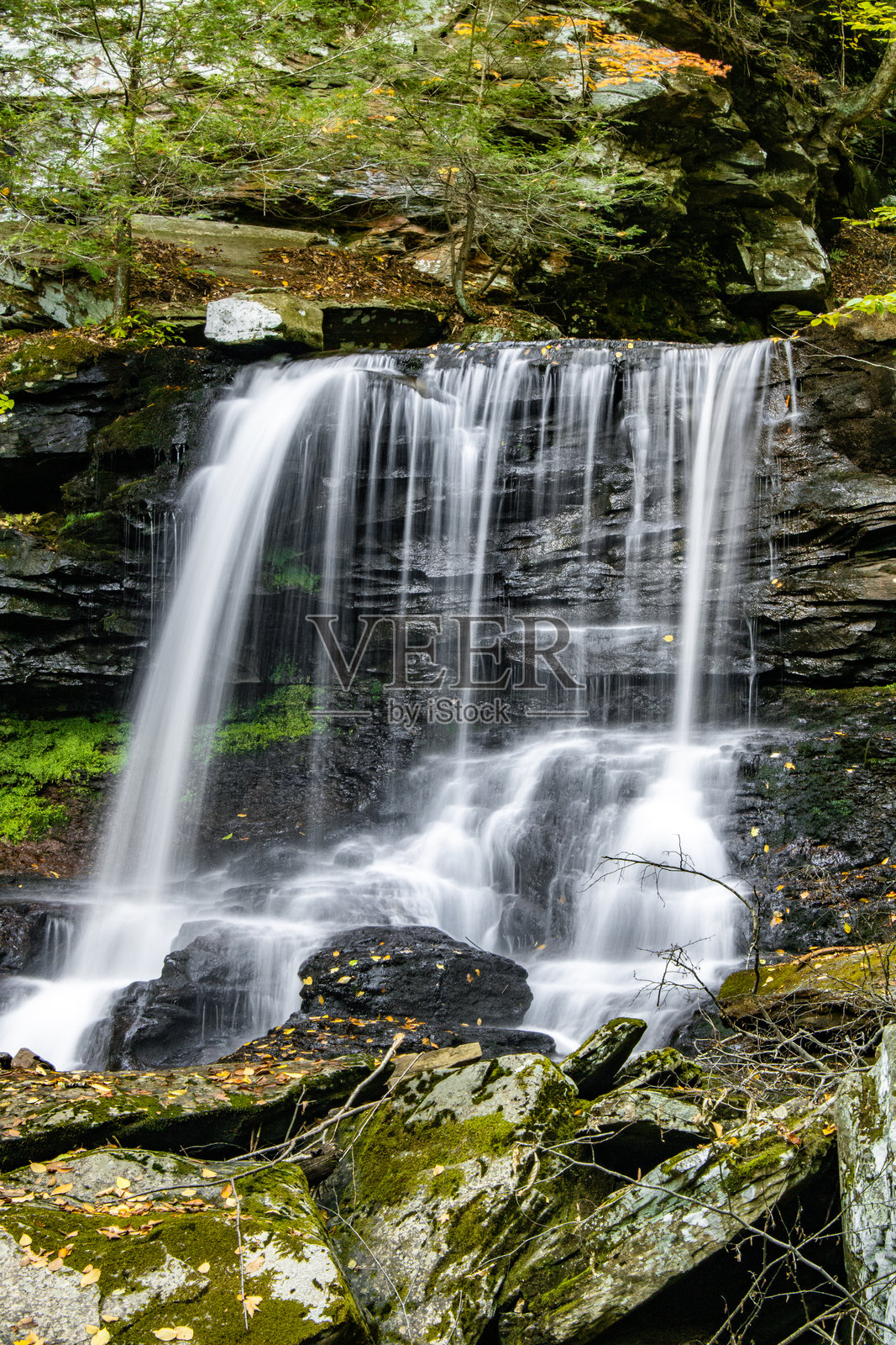 里克特斯格伦州立公园的瀑布照片摄影图片