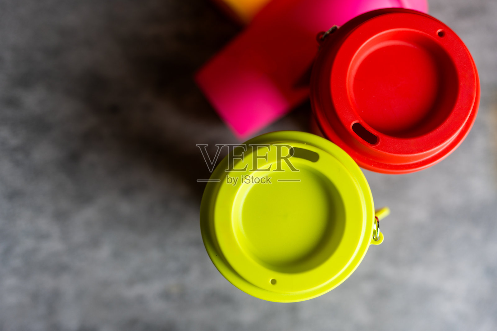 可重复使用杯子的特写镜头照片摄影图片