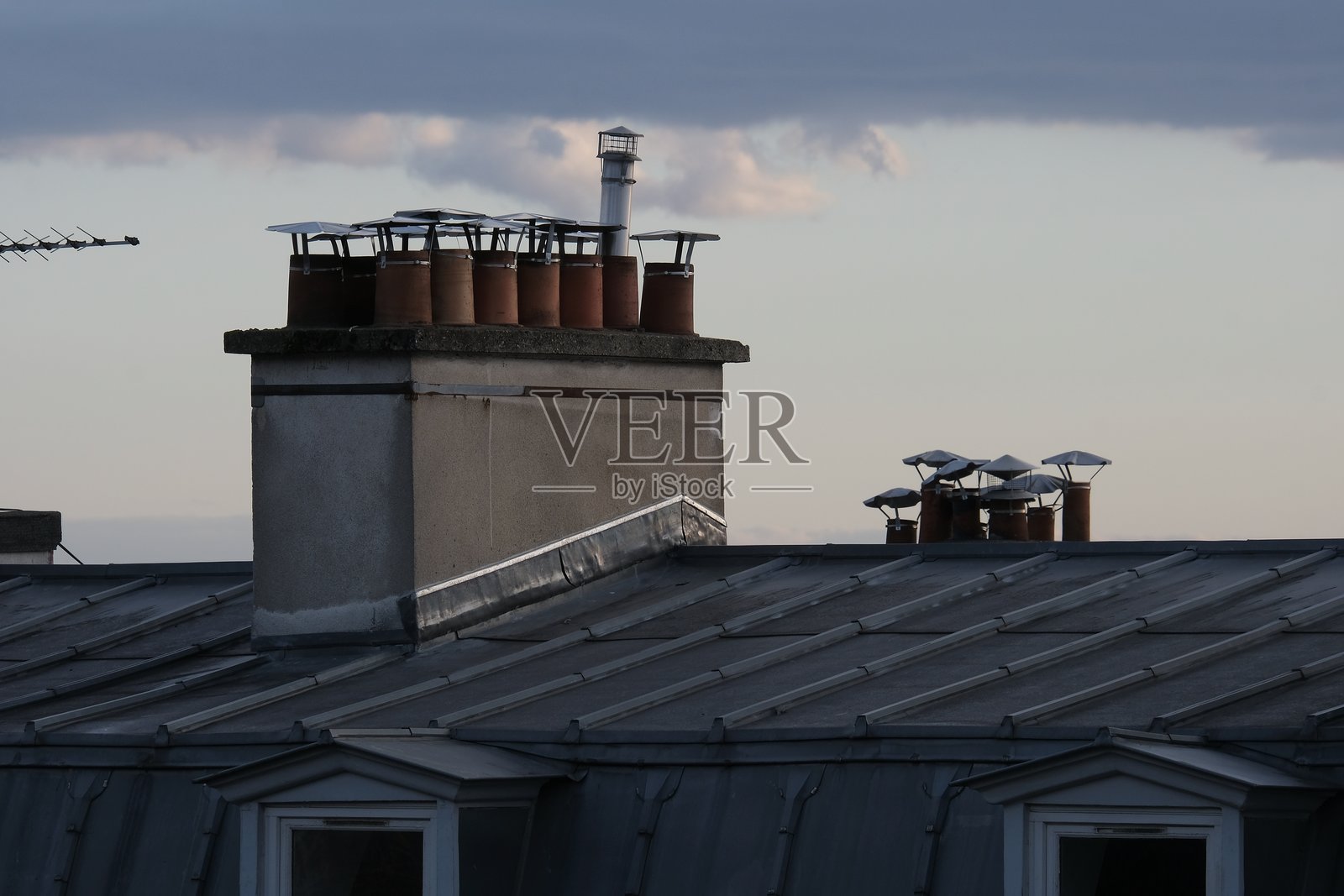 巴黎的屋顶照片摄影图片