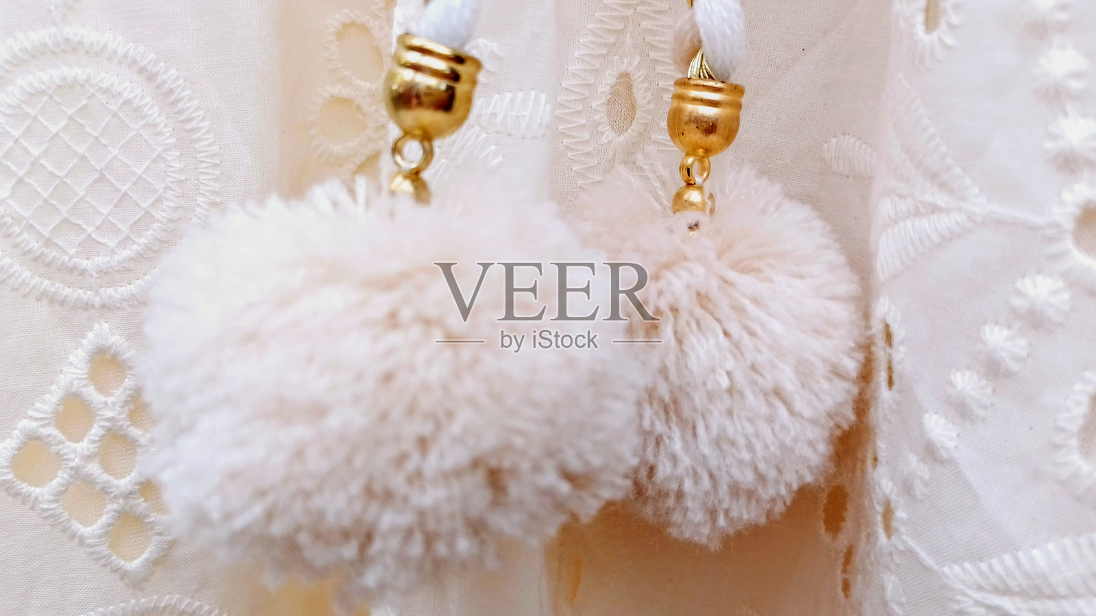 白色的绒球照片摄影图片