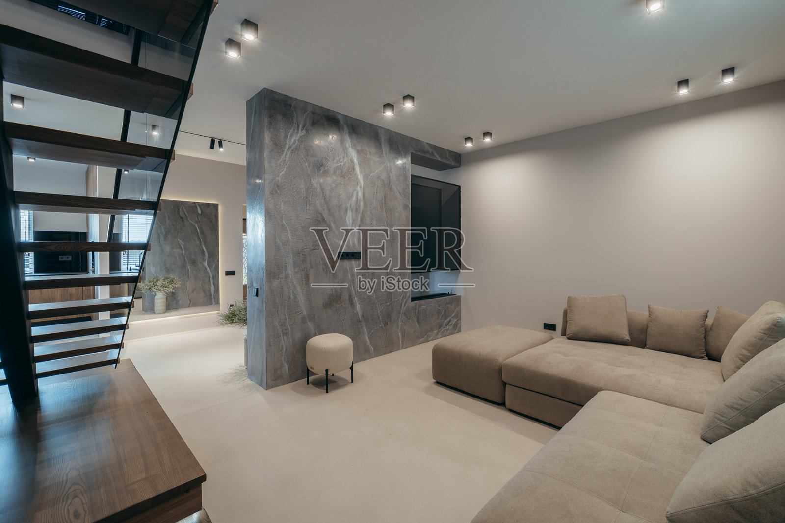 室内客厅在房子里照片摄影图片