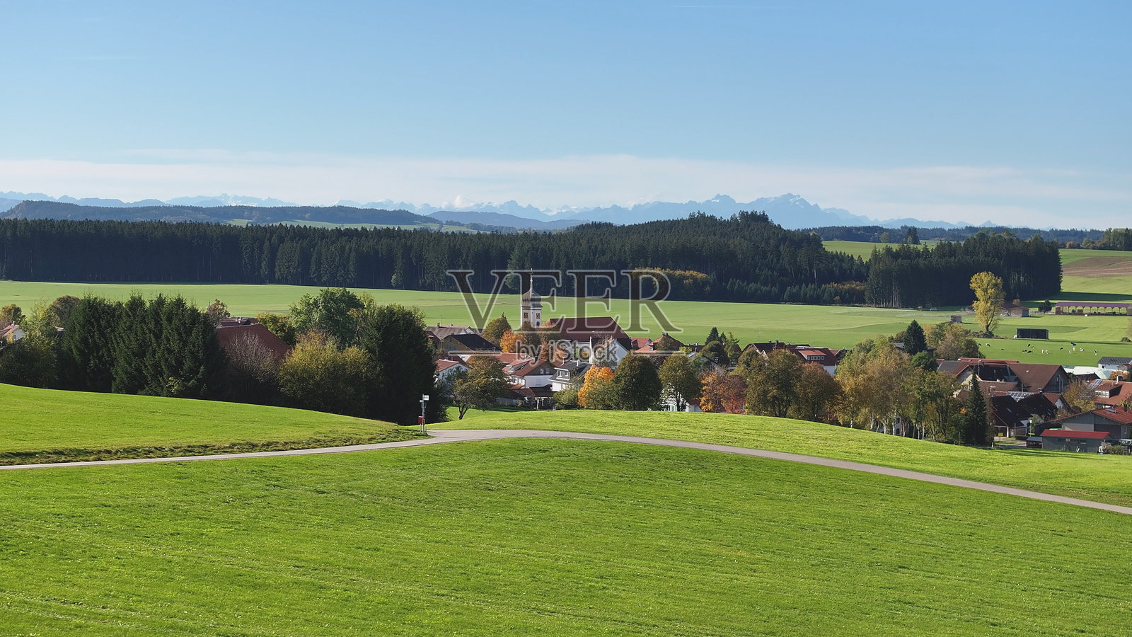 德国莱特基兴的阿尔高地区的秋天照片摄影图片