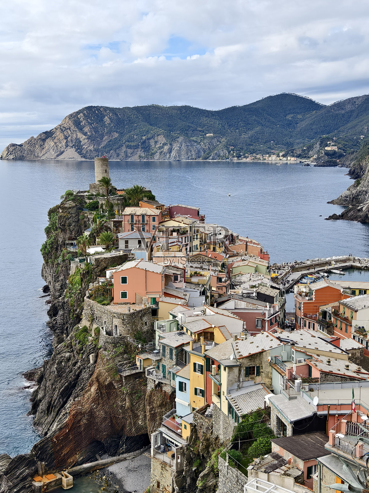 意大利五渔村的维尔纳扎全景视图照片摄影图片