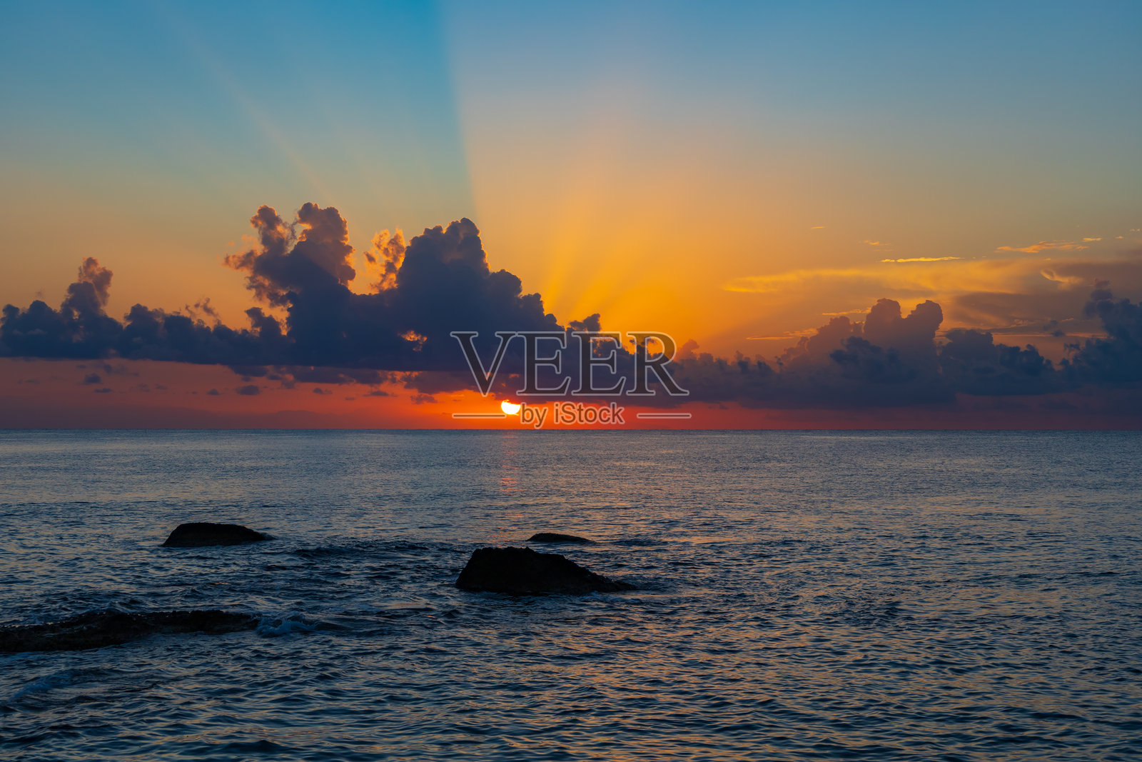 海景 - 希腊罗德岛尼科拉斯海滩日出时分照片摄影图片