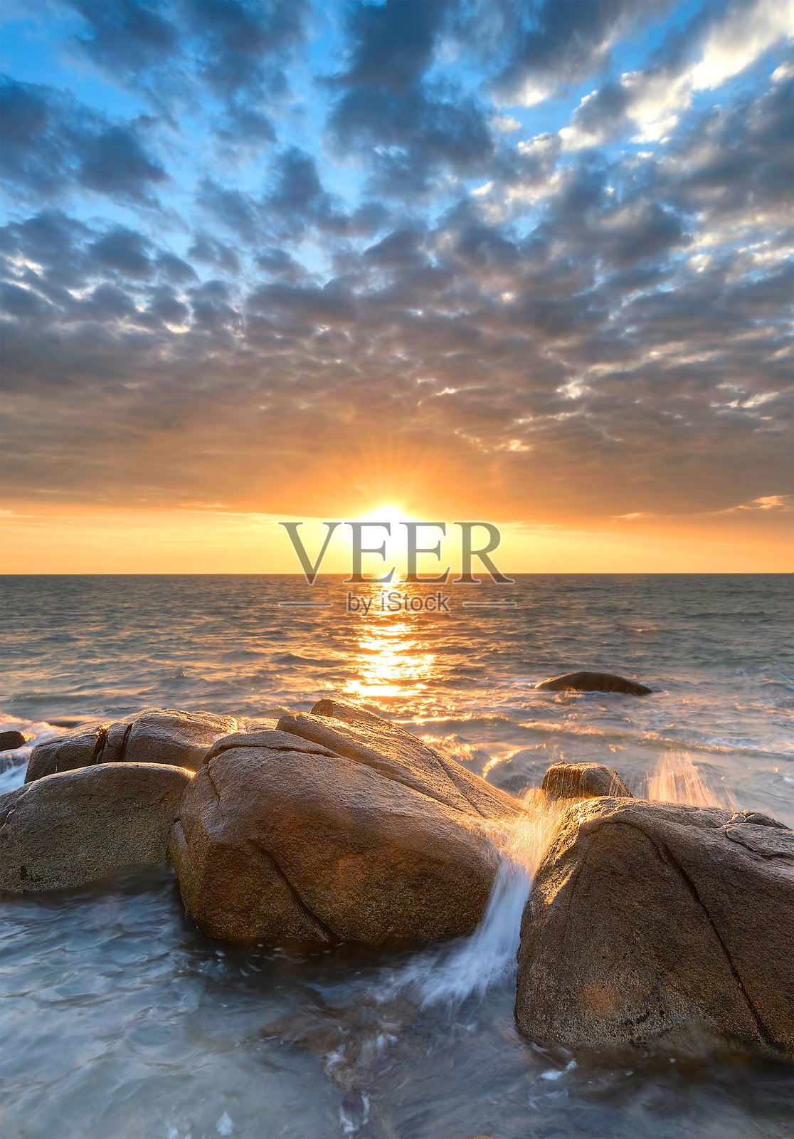 美丽的日出风景,山间日落,美丽的日出和日落风景照片摄影图片